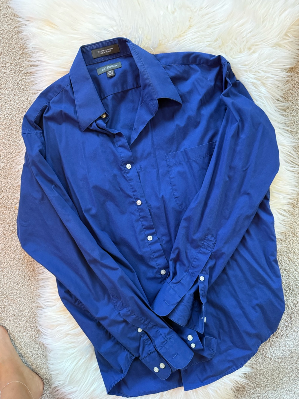 Croft & Barrow Men's Classic Fit Blue Dress Shirt